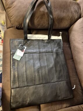 Classic Black Leather Patchwork Tote - Timeless Carryall